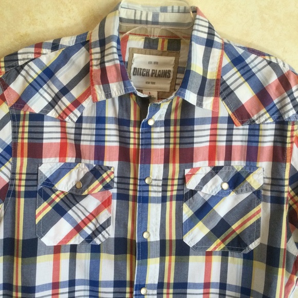 Ditch Plains Mens Short Sleeved Plaid Cotton Shirt, Snap Front. - Picture 3 of 8